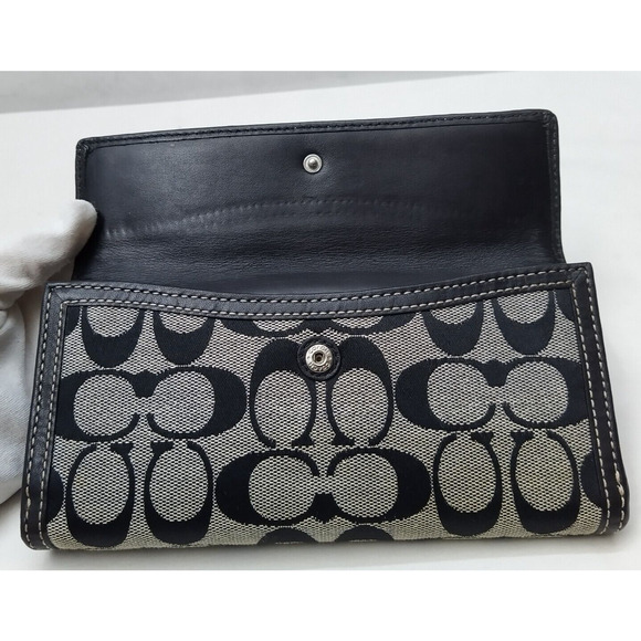 Coach Signature Canvas Leather Trim Turnlock Checkbook Credit Card Bifold Wallet - Picture 9 of 16